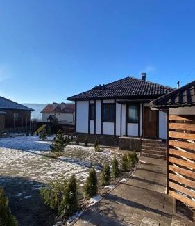 Skhidnytsya Villa | Five House