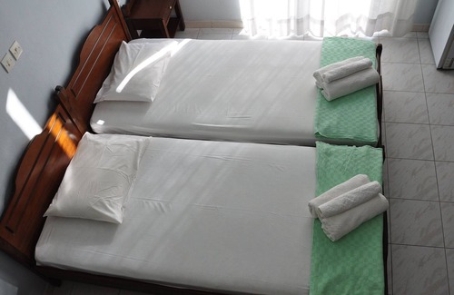 Therma Apartment | Five modern and cozy rooms for rent- Glaros