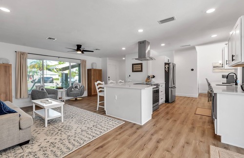 Whitfield House | Five Palms Sarasota Home - Fully Renovated, Heated Saltwater Pool, Near Beaches
