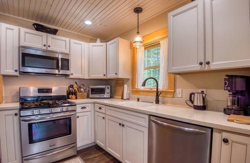 Rangeley Plantation House | Five Pines - Private new home on Mooselookmeguntic Lake, with dock, beach, and kayaks!