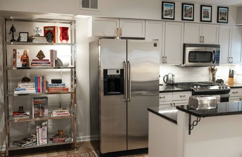 Dupont Circle Apartment | Five star luxury in the heart of historic DuPont Circle in DC