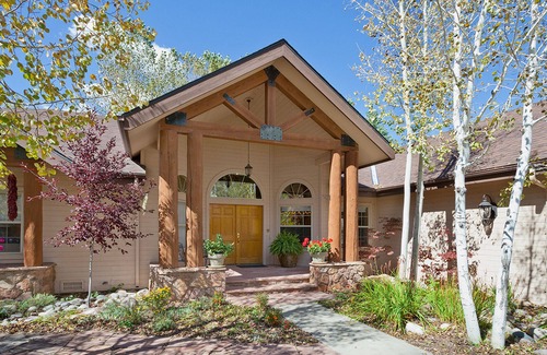 Dalton Ranch House | FIVE-STAR SOUTH DALTON RANCH VACATION HOME