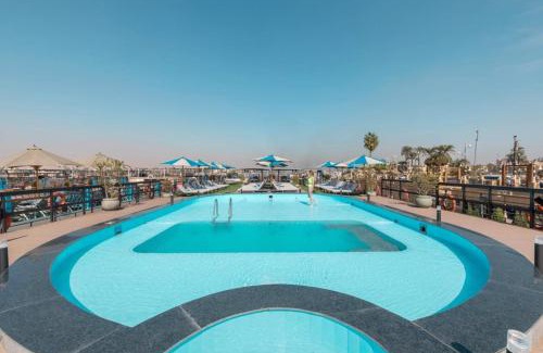 Aswan Boat Rental | Five Stars Nile Cruise from Luxor to Aswan 4 nights included sightseeing