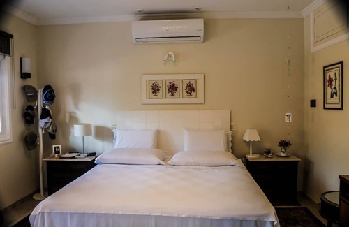 Frade House | Five Suites House in Angra dos Reis - ANG011