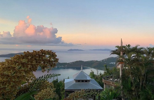 Estate Solberg Villa | Five Villa Estate with 10 Ensuite Bedrooms and Multiple Pools for 20 Guests with Daily Maid Service