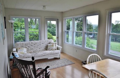 St. Marys House | Five W Ranch -Sugar Hill Farm location- Private, Five Minutes From Downtown!nn