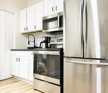 Evansville Apartment | Fix
