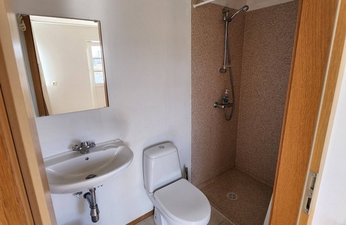 Varmahlid House | Fjós Guesthouse