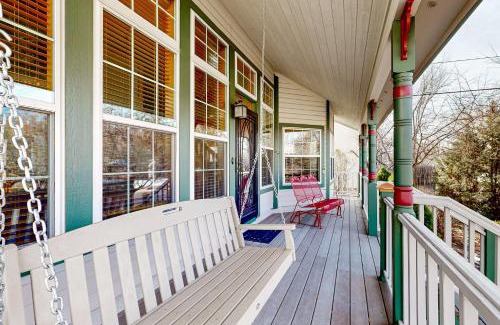 Flagstaff House | Flagstaff Fantasy - Main House