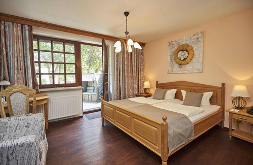 Lehmkuhlen Hotel | Flair Hotel Neeth