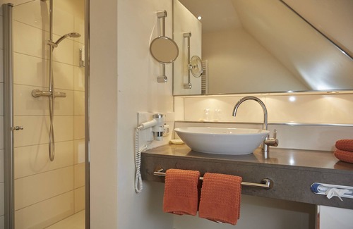 Lehmkuhlen Hotel | Flair Hotel Neeth