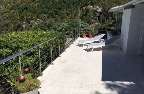 Flamands House | Flamands: Very charmed house with garden and sea view and private acess to the beach.it is located inside a 5 stars hotel