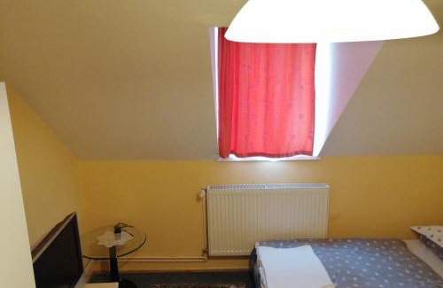 Somlojeno Bed & Breakfast | Flamingó Étterem Szálláshely
