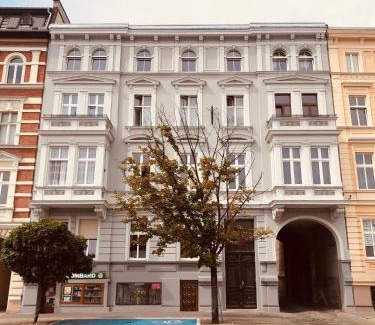 Opole Apartment | FLAMING DeLuxe z balkonem w centrum, darmowy parking, późne wymeldowanie do 12 - dłuższe spanie, FV