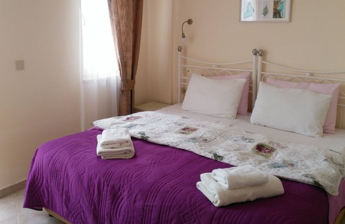 Bogazici Apartment | Flamingo Counrty Club Short-term Aparment Rental, Bodrum, Violet