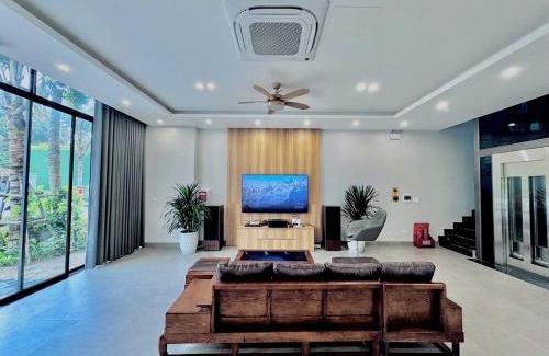 Hoang Hoa Apartment | Flamingo Hải Tiến - 5 sao