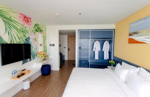 Hoang Hoa Hotel | Flamingo Hai Tien Beach Resort