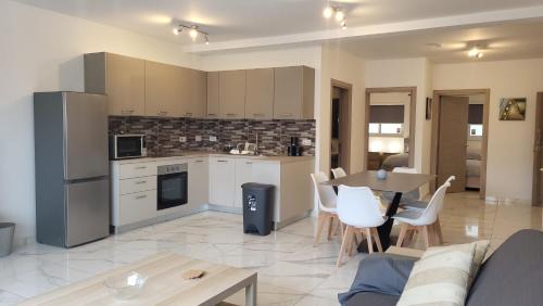 St. Andrew's Apartment | Flat 1 Central Apartment in Swieqi