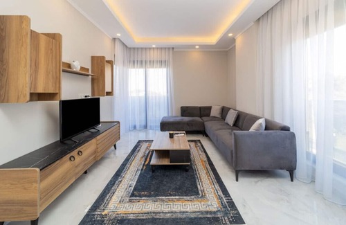 Avsallar Apartment | Flat 5 min to Beach with Pool and Hammam in Alanya