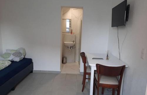 Abstatt Apartment | Flat Bangoua