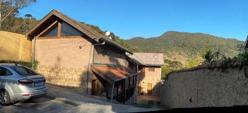Santo Antonio do Pinhal Apartment | Flat Girassol - 1km da Av Principal