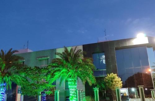 Sudoeste e Octogonal Apartment | FLAT MODERNO SUDOESTE- Cozinha completa, wi-fi rápido, ar condicionado