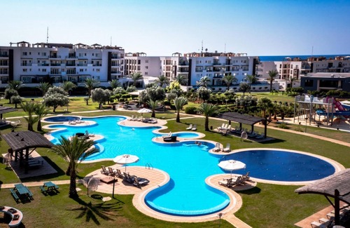 Bafra Apartment | Flat w/ Shared Pool near Beach in Iskele