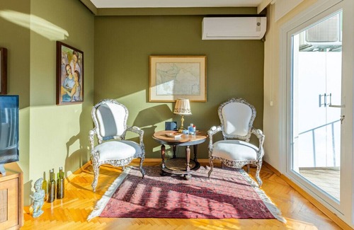 Rumeli Hisari Apartment | Flat with Bosphorus View near Shore in Sariyer