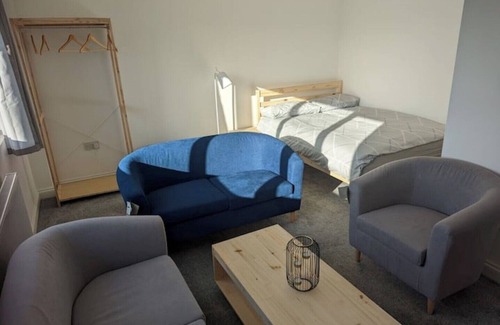 Falconwood and Welling Apartment | Flat With Great Transport Links