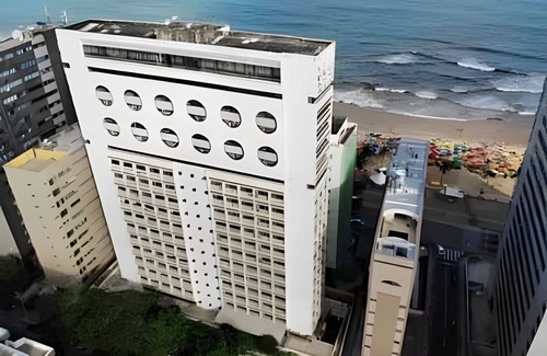 Boa Viagem Apartment | Flat with pool 50m from the beach