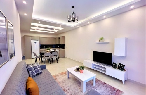 Kargicak Apartment | Flat with Shared Pool and Backyard in Avsallar