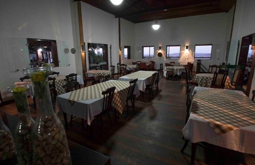 Saire Apartment | Flats no Hotel Monte Castelo