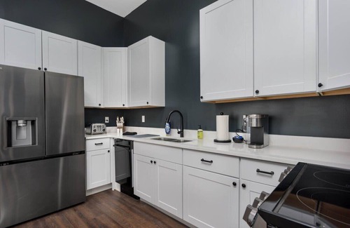 Downtown Harrisburg Apartment | Flats on Front - Riverfront Gem, Fast Wi-Fi, 1F