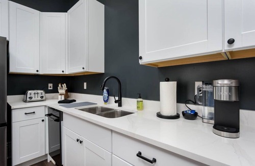 Downtown Harrisburg Apartment | Flats on Front - Riverfront Gem, Fast Wi-Fi, 1F
