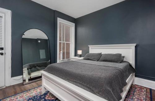 Harrisburg - Hershey Apartment | Flats on Front - Riverfront Gem Fast Wi-Fi 3F