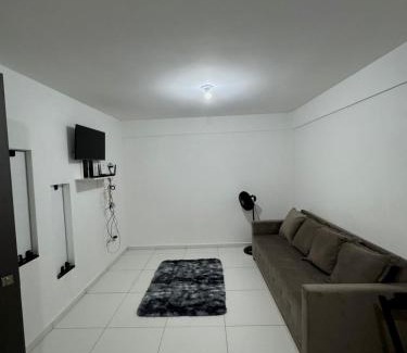 Praia dos Anjos House | Flats super bem localizado!