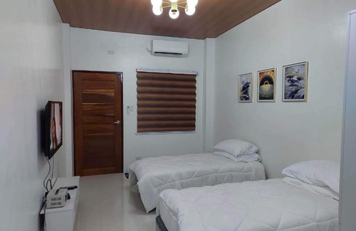 Tranca Apartment | FLB Apartelle Los Banos