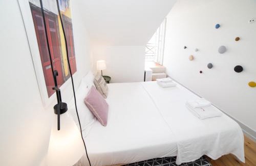 Santa Maria Maior Apartment | FLH Bacalhoeiros River View Flat