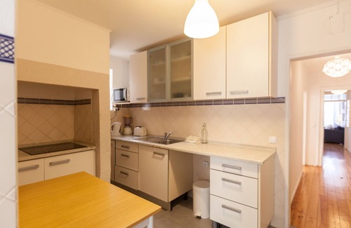 Encarnacao Apartment | FLH Central Flat in Bairro Alto