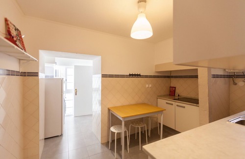 Encarnacao Apartment | FLH Central Flat in Bairro Alto