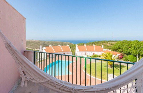 Barril de Cima House | FLH Ericeira House with Sea View