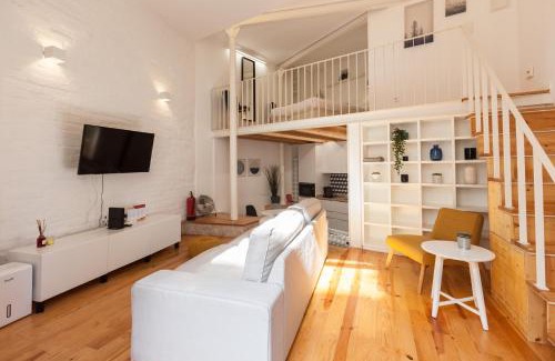 Alfama Apartment | FLH Graça Lovely Apartment III