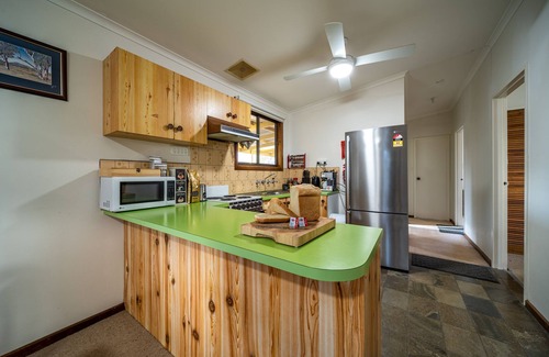 Wonoka Bed & Breakfast | Flinders Ranges Bed and Breakfast