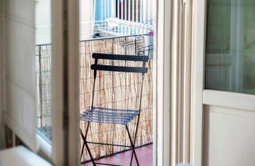Como City Centre Apartment | Flipping Flat - by MyHomeInComo