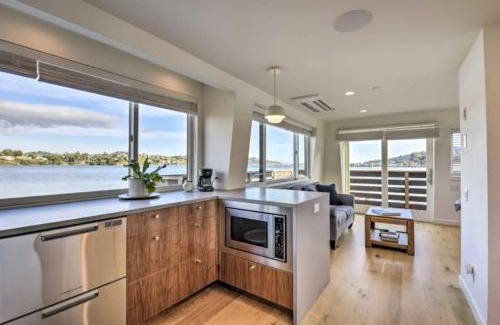 Mill Valley Apartment | Floating Condos of Commodore 11