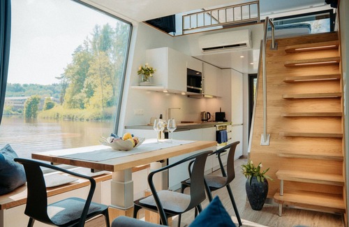 Merzig House | Floating Home-Hausboot in Merzig liegend by Interhome