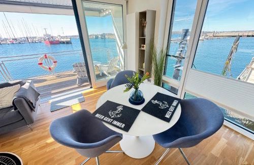 Laboe House | Floating Home Nr 1