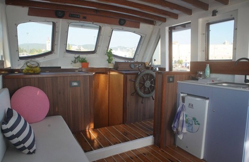 Batroun Boat Rental | Floating Iris Boat in Batroun