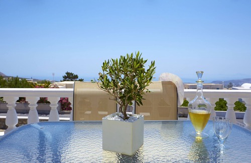 Pyrgos House | Flora's Stone House