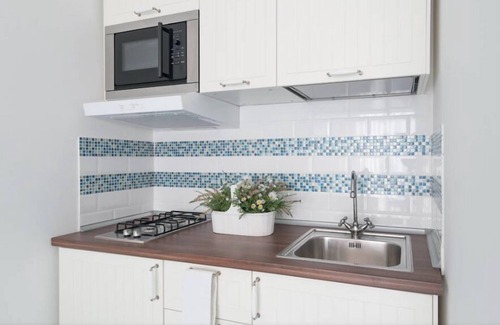Vomero Apartment | FLORA WIFI SUITE free in chiaia